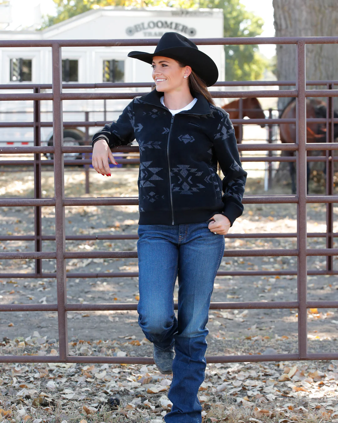 Women's Full Zip Polar Fleece - Image 4