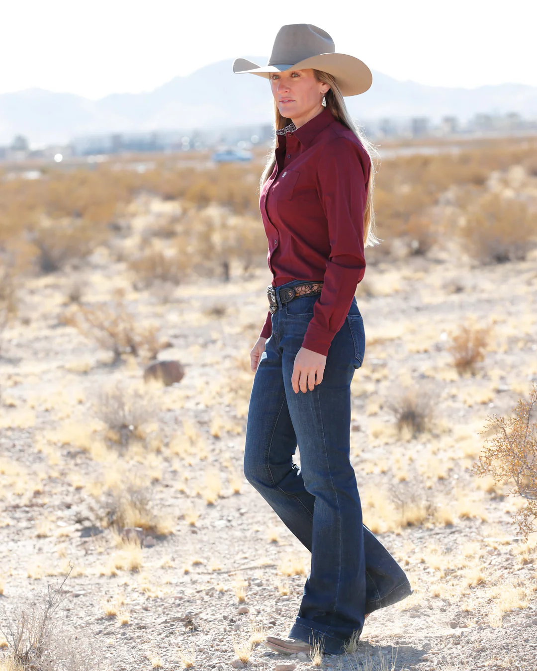 Women’s Stretch Arena Fit Button-Down Western Shirt - Image 5