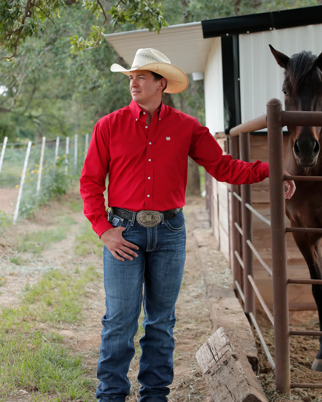 Men's Solid Classic Fit Button-Down Western Shirt - Image 4