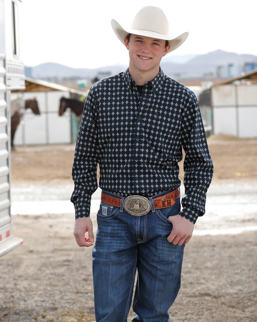 Men’s Modern Fit Button-Down Western Shirt - Image 4