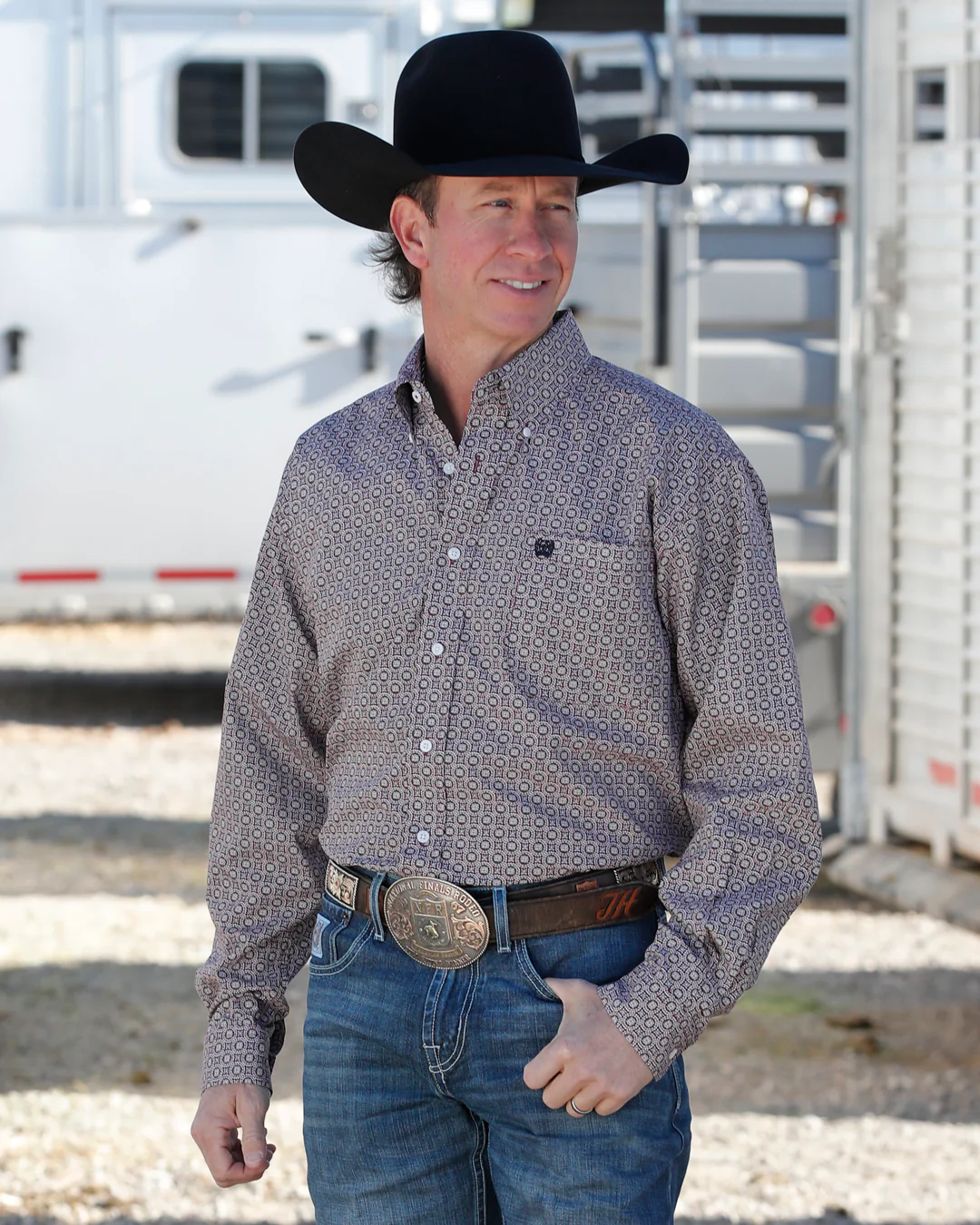 Men's Classic Fit Button-Down Western Shirt - Image 4
