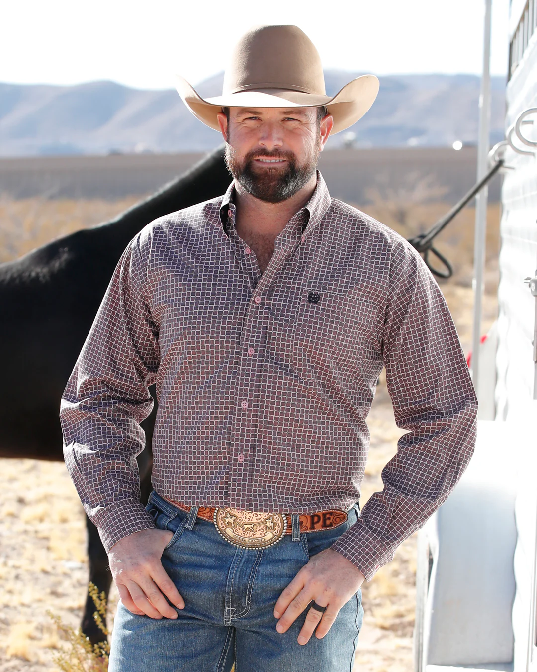 Men's Classic Fit Button-Down Western Shirt - Image 4