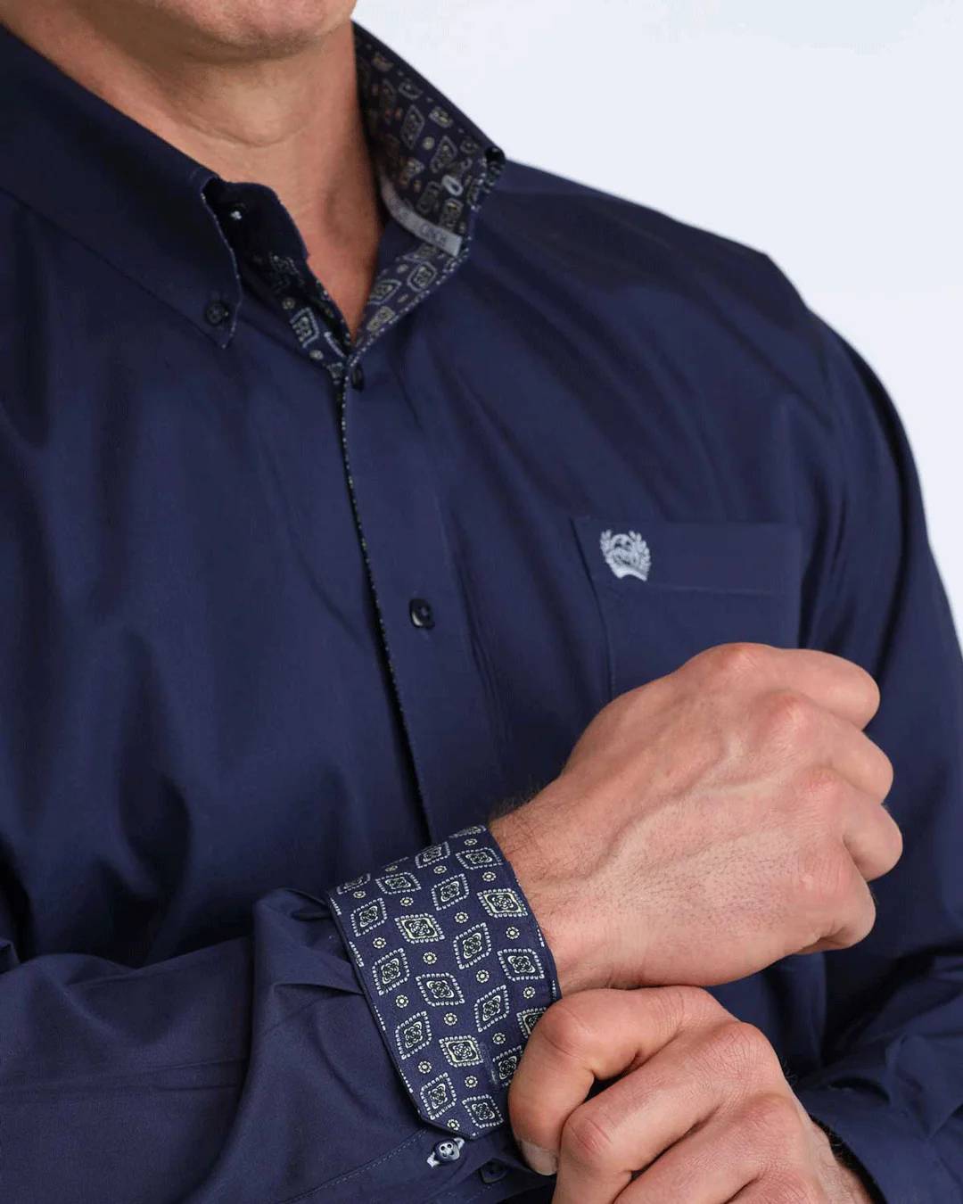 Men's Classic Fit Button-Down Western Shirt - Image 3